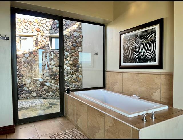 5 BEDROOM GOLF ESTATE FOR SALE IN ZEBULA GOLF ESTATE